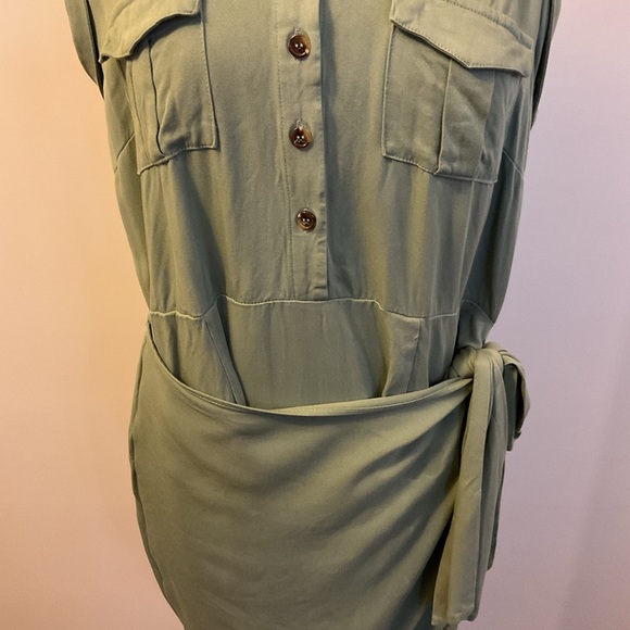 4. New York & Co Sleeveless Button Front Utility Shirt Dress Size Large - Picture 5 of 10